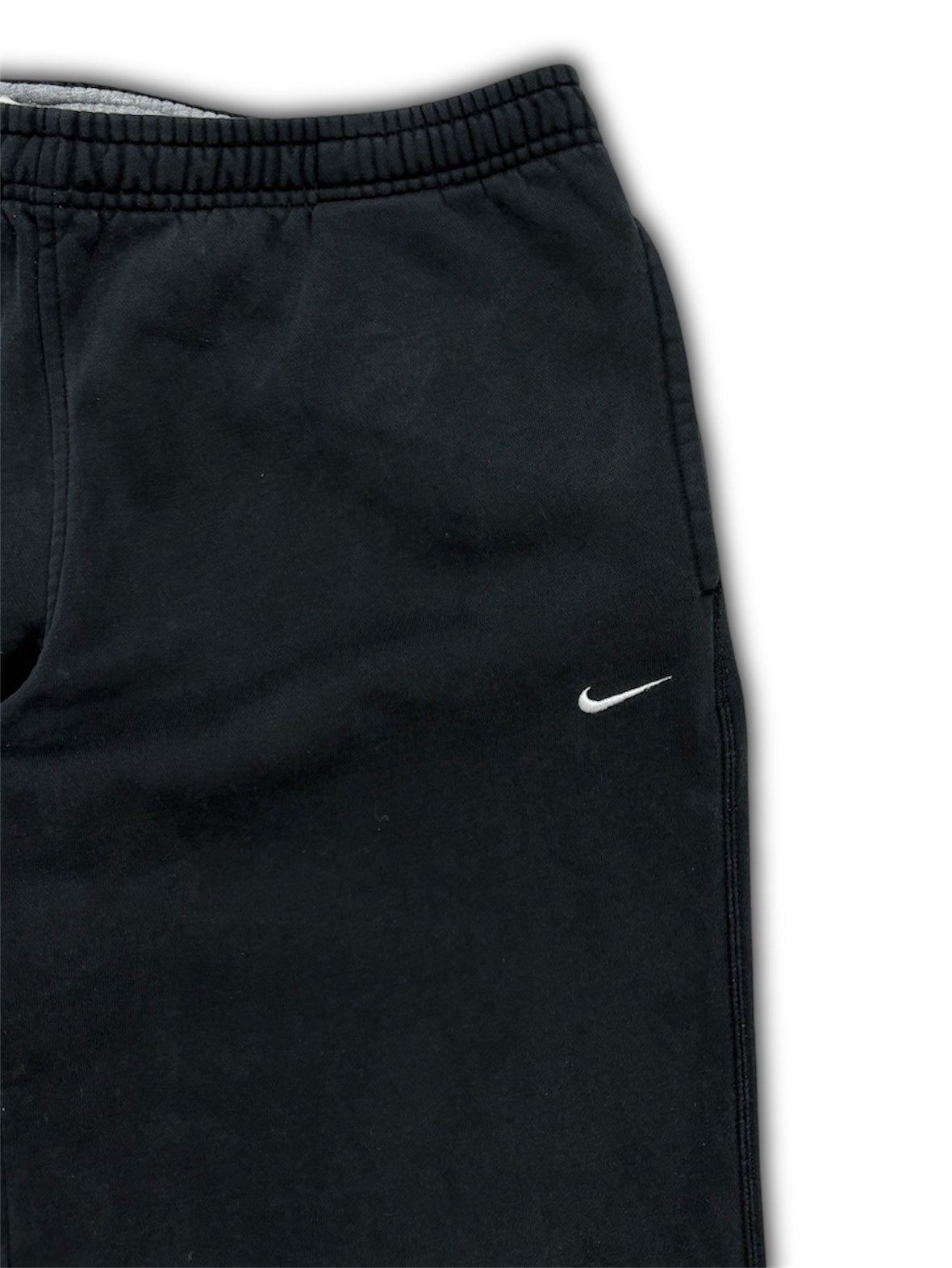 Nike 00’s vintage open leg Black / White baggy jogger