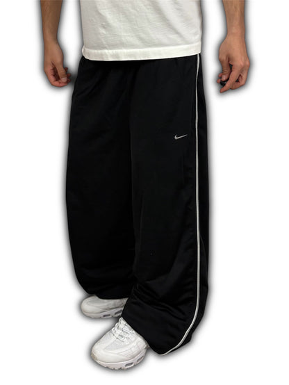 Nike 00’s vintage open leg Black / White Track Pant